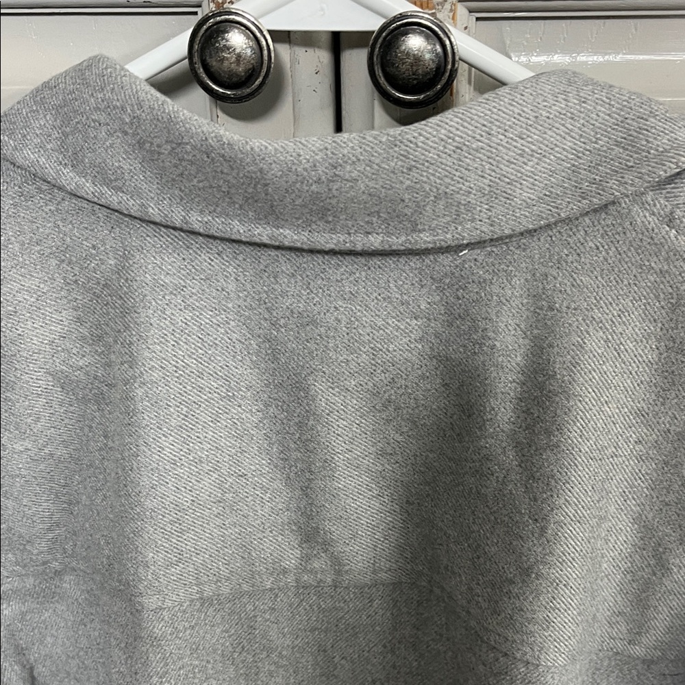 H&M Gray Button-Up Shacket - Picture 6 of 11